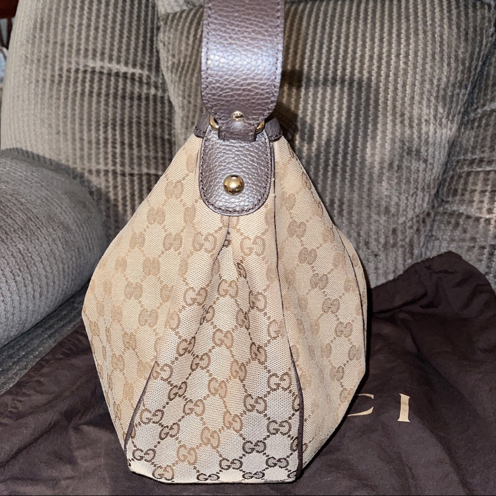 Gucci Bag - Picture 6 of 16